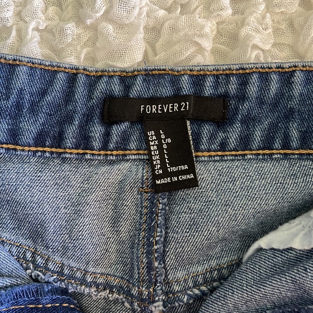 Denim skirt - Picture 2 of 4